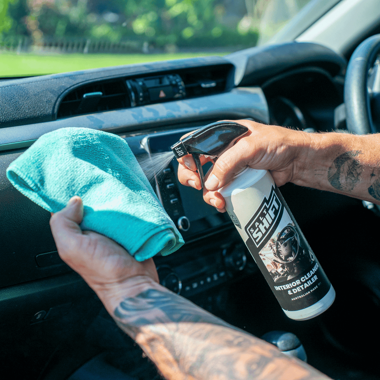 Salt Shift Interior Plastic Cleaner cleaning car interior